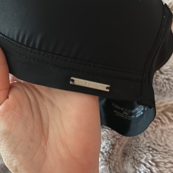 NWOT - Vince Camuto bra - 36C - Picture 4 of 5